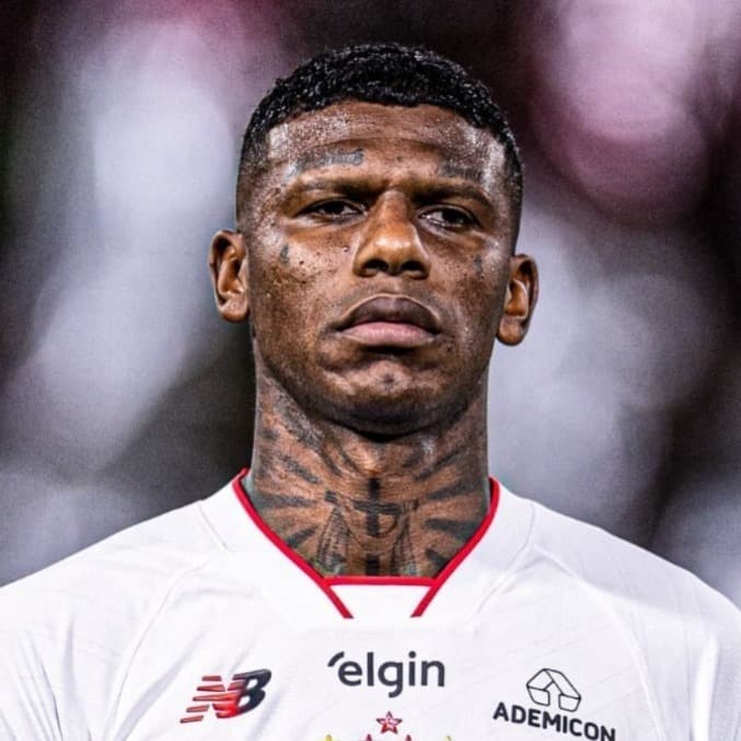 Foto de frente de Arboleda