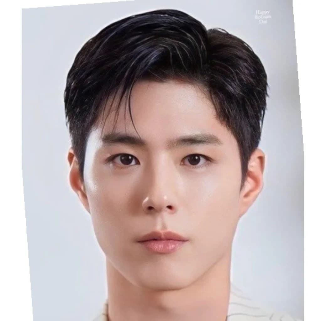 Foto de frente de Park Bo-gum