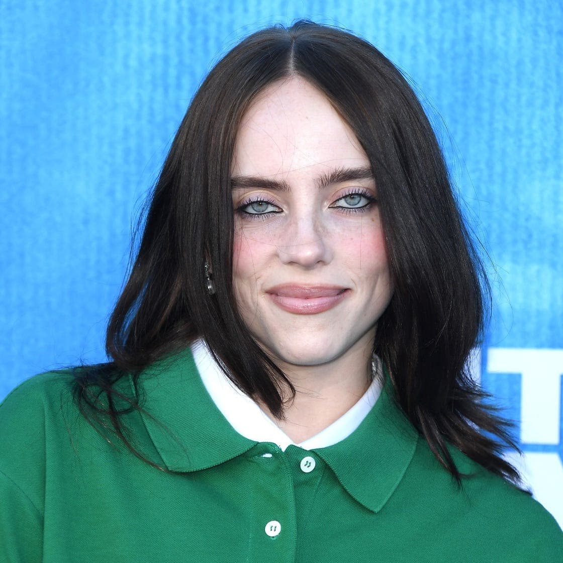 Foto de frente de Billie Eilish