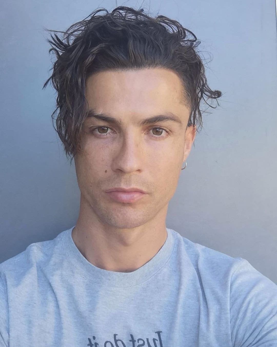 Foto de frente de Cristiano Ronaldo