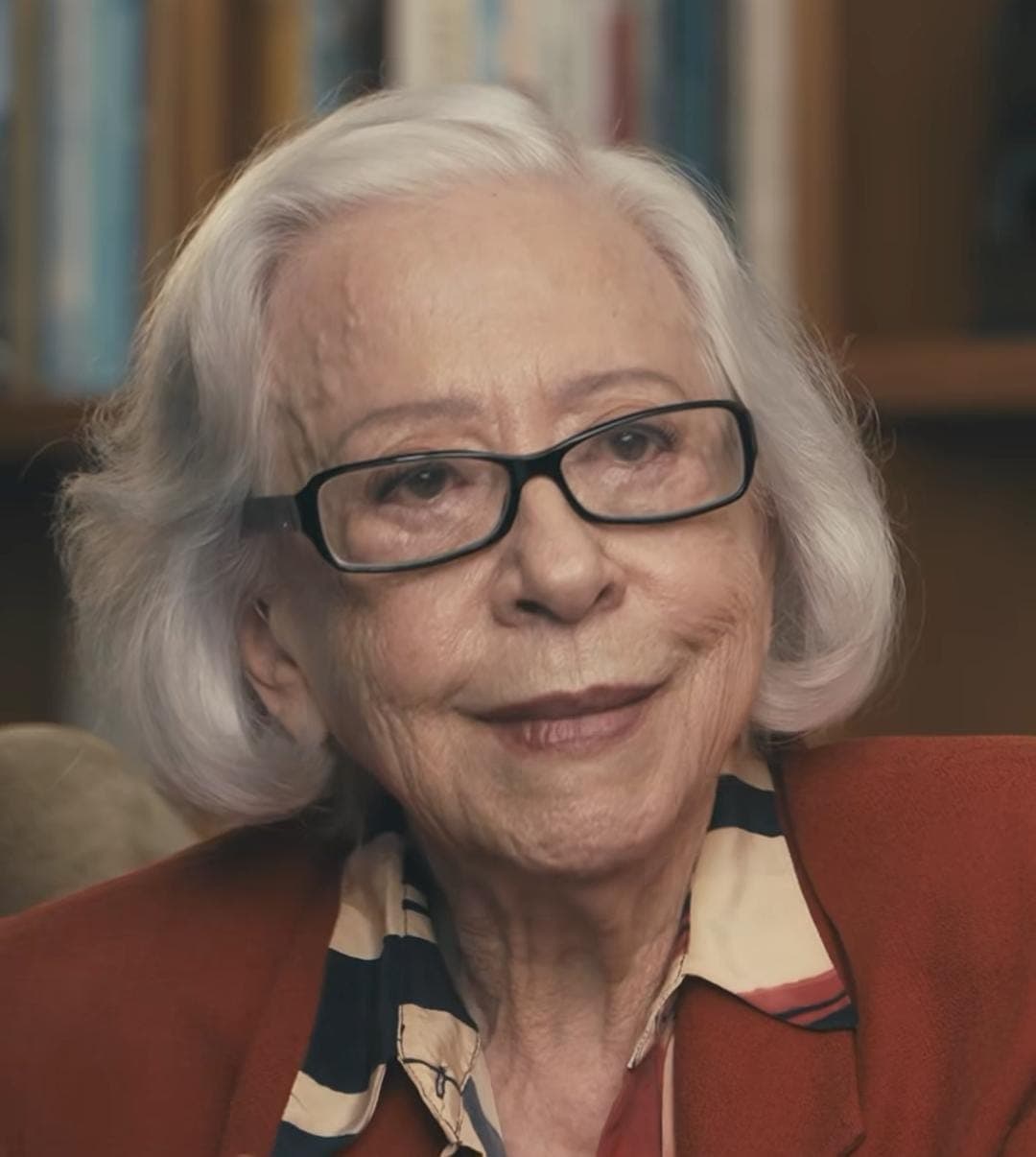 Foto de frente de Fernanda Montenegro