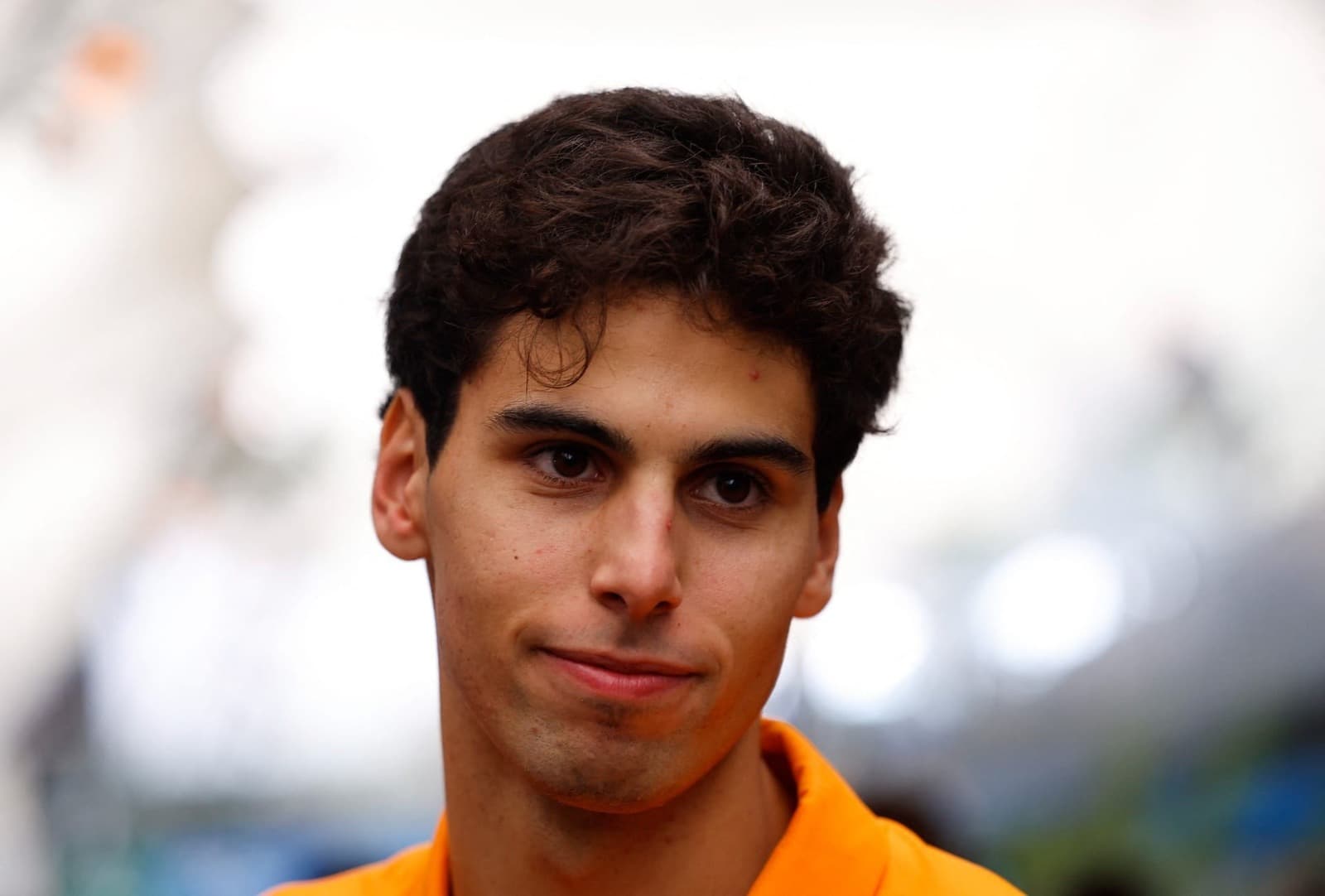 Foto de frente de Gabriel Bortoleto