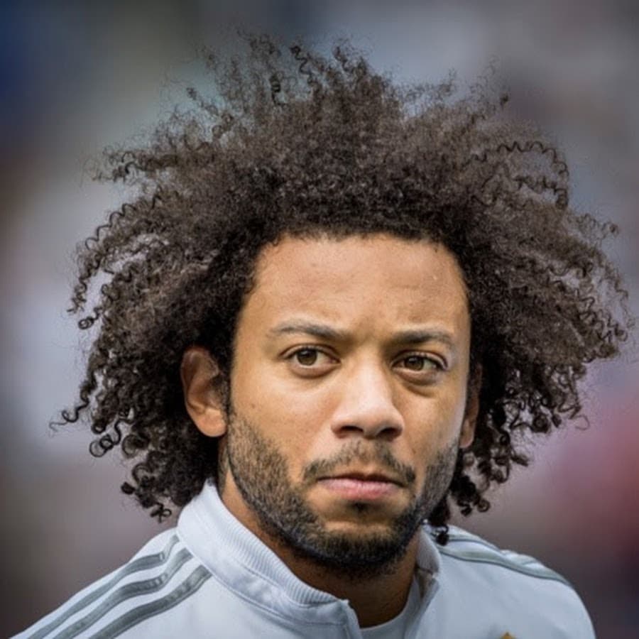Foto de frente de Marcelo Vieira