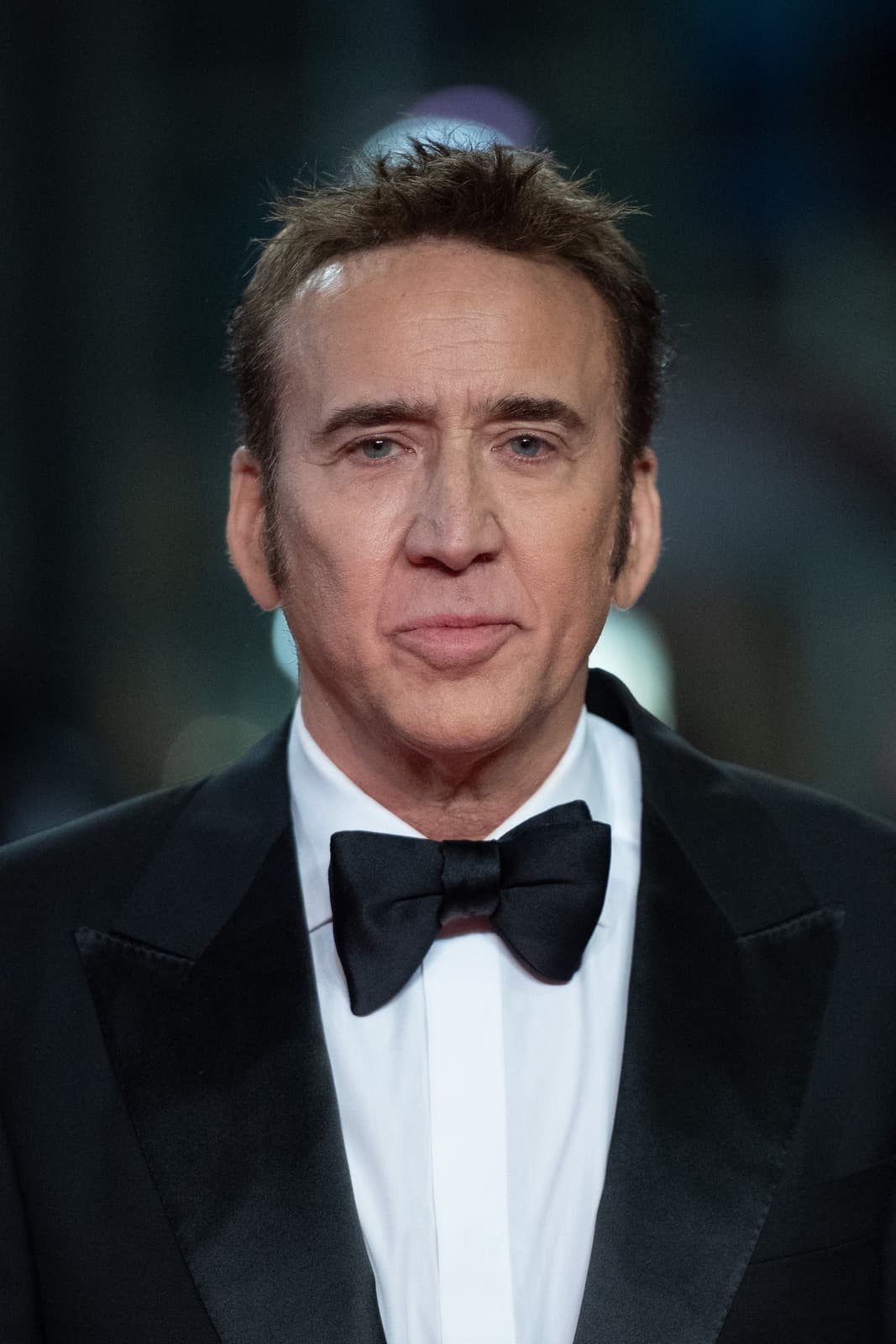 Foto de frente de Nicolas Cage
