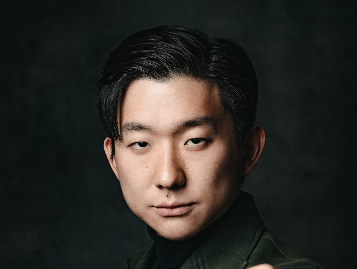 Foto de frente de Pyong Lee
