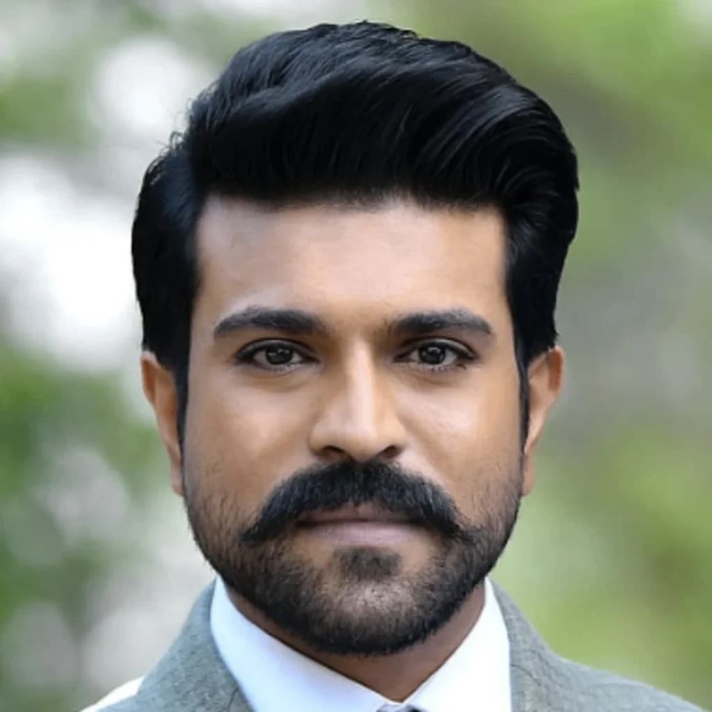 Foto de frente de Ram Charan