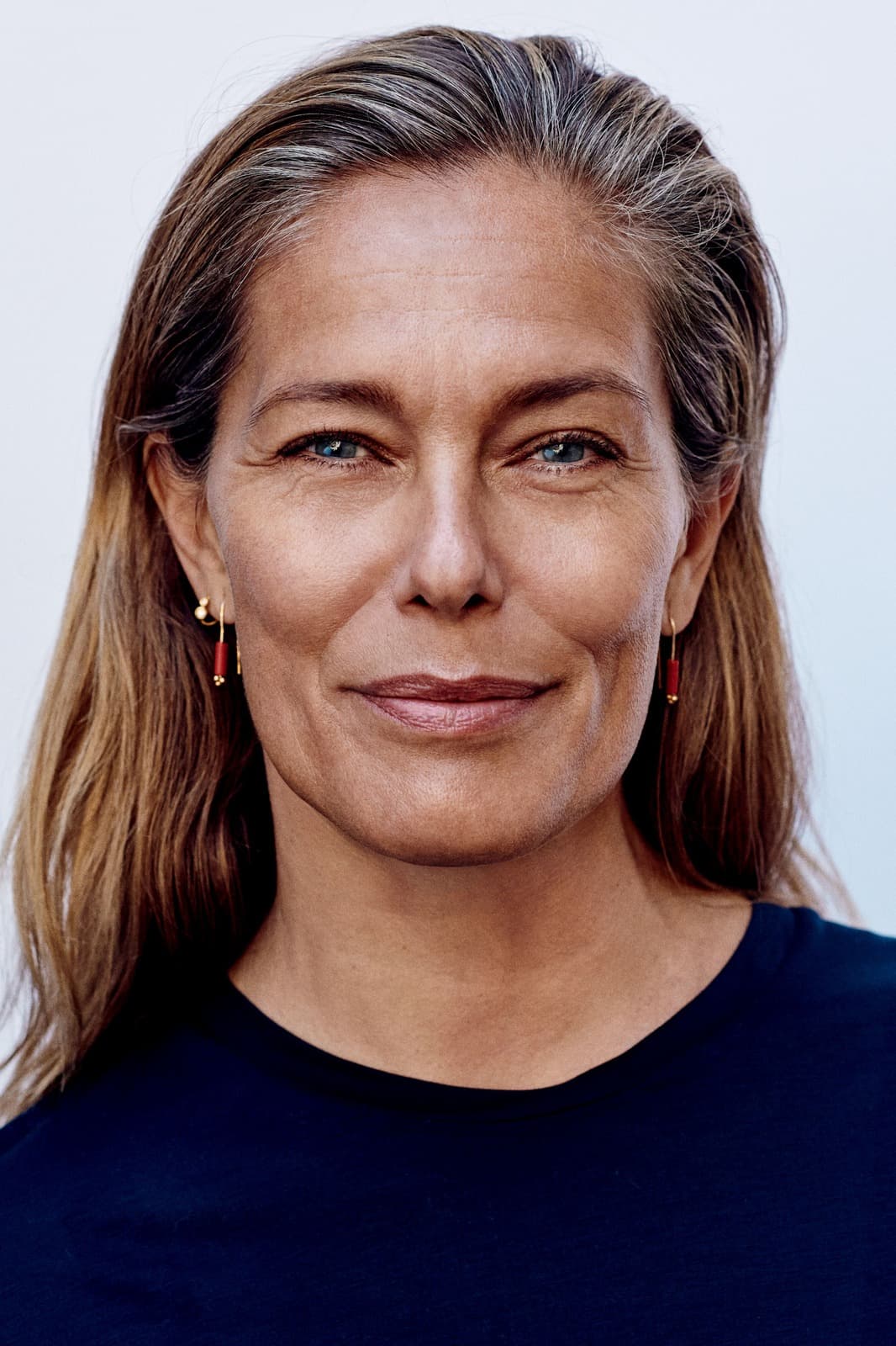 Foto de frente de Renée Simonsen