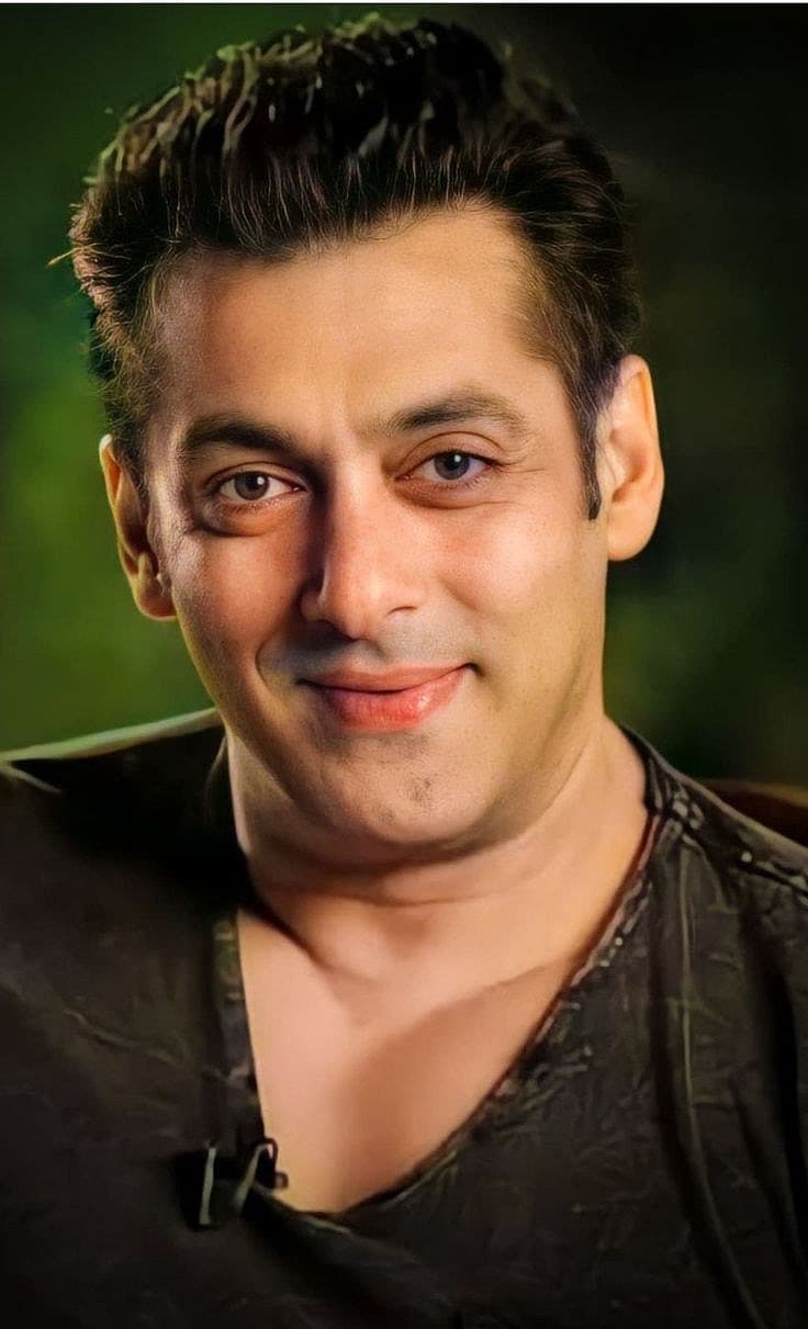 Foto de frente de Salman Khan