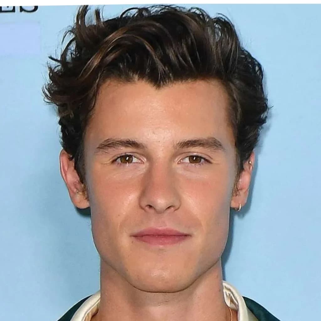 Foto de frente de Shawn Mendes