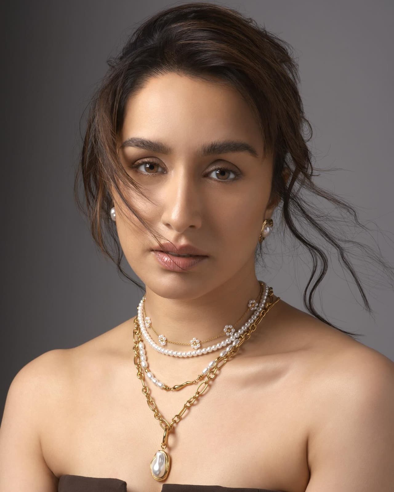 Foto de frente de Shraddha Kapoor