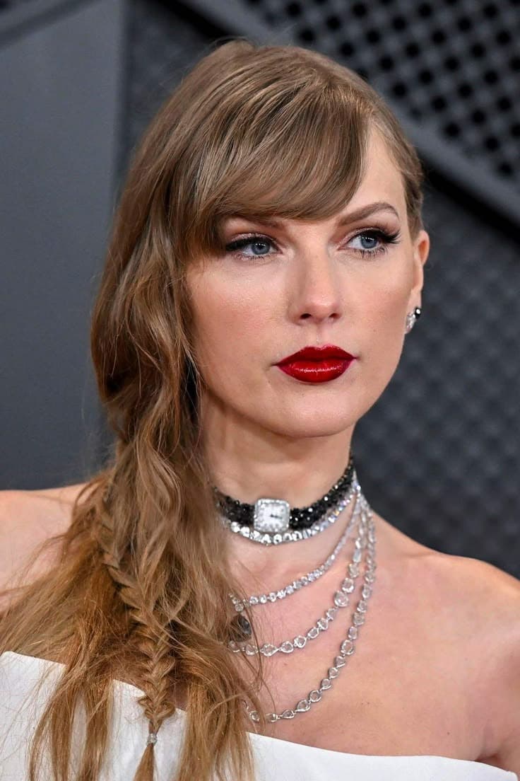 Foto de frente de Taylor Swift