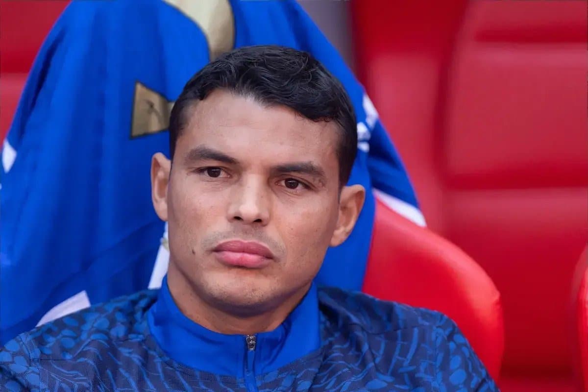 Foto de frente de Thiago Silva